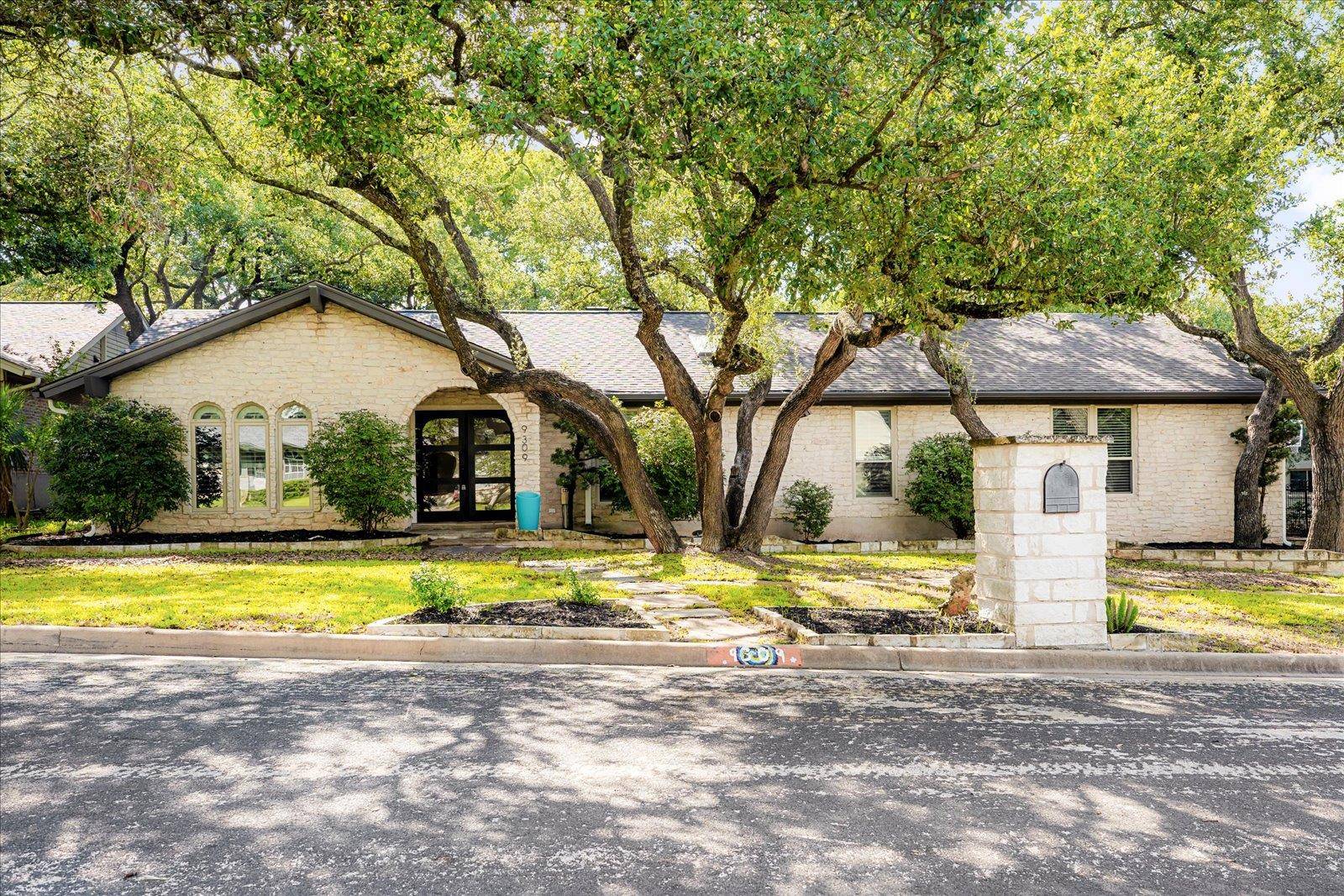 9309 Cedar Forest DR, Austin, TX 78750