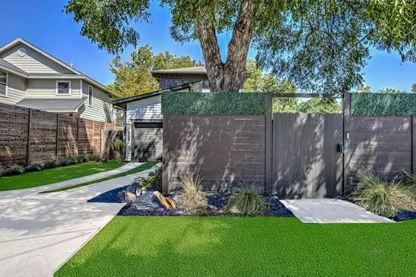 Austin, TX 78702,2612 Hidalgo ST