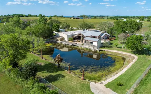421 Fm 2436,  La Grange,  TX 78945