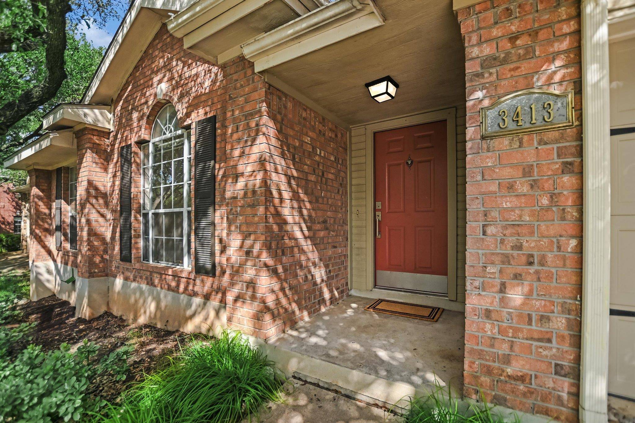 Austin, TX 78732,3413 Latimer DR