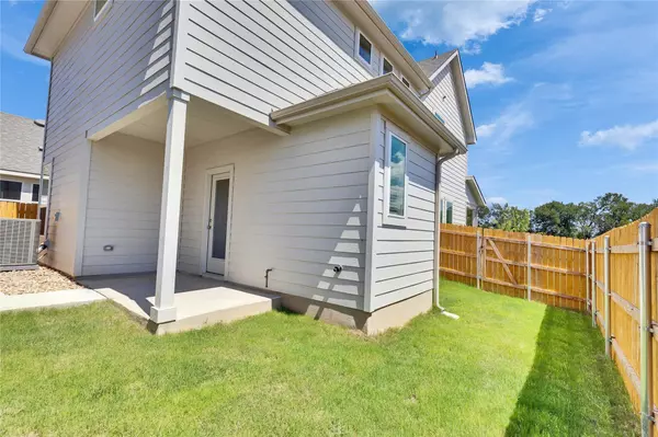 Elgin, TX 78621,13416 Barn Chime ST