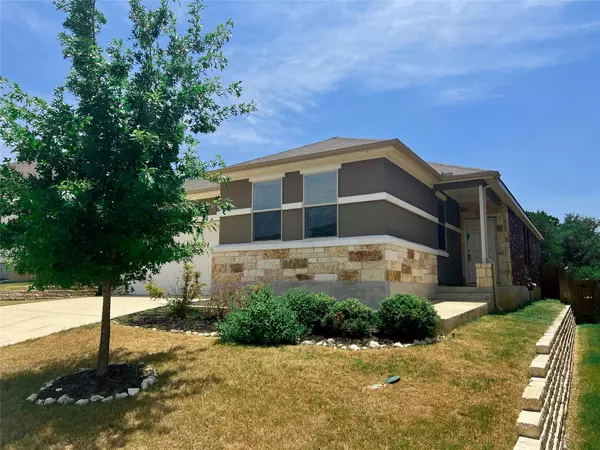 225 Mary Max CIR, San Marcos, TX 78666