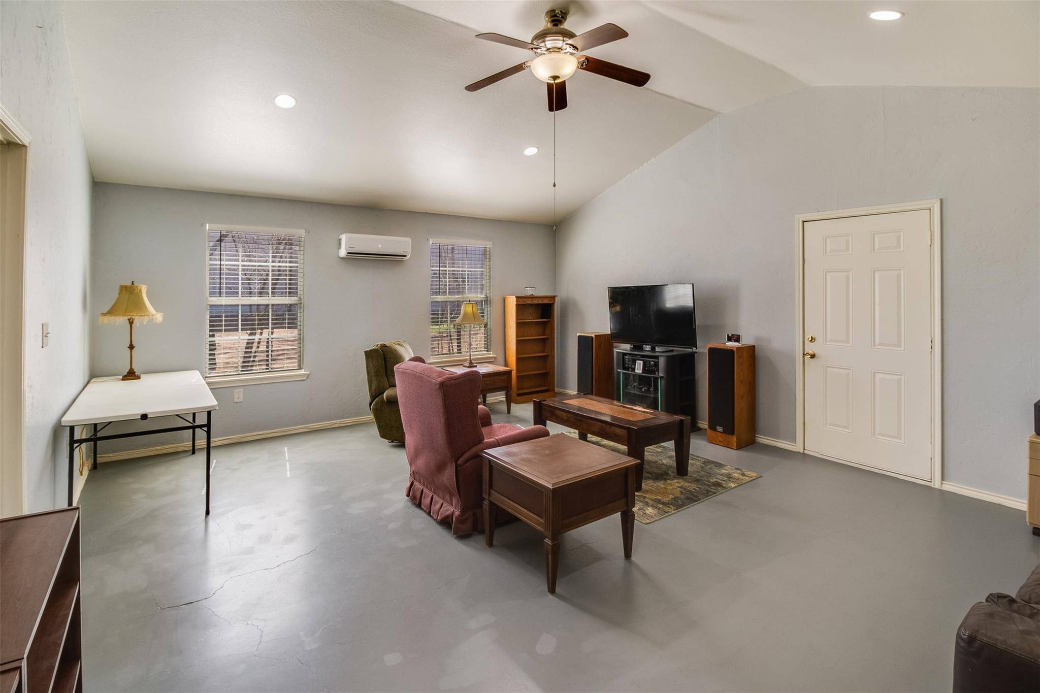 Kingsland, TX 78639,6257 River Oaks DR