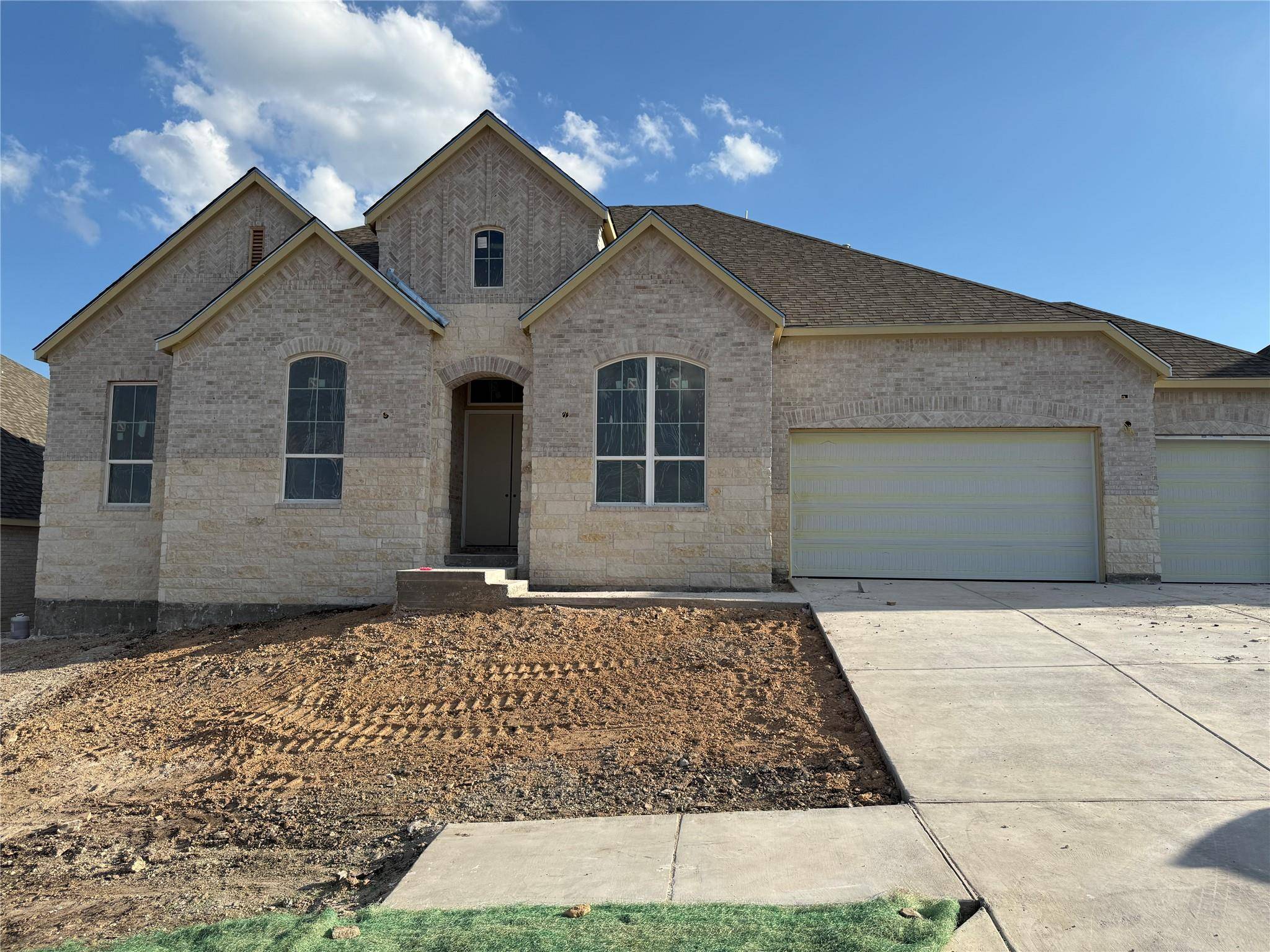 404 Rollo RD, Liberty Hill, TX 78642