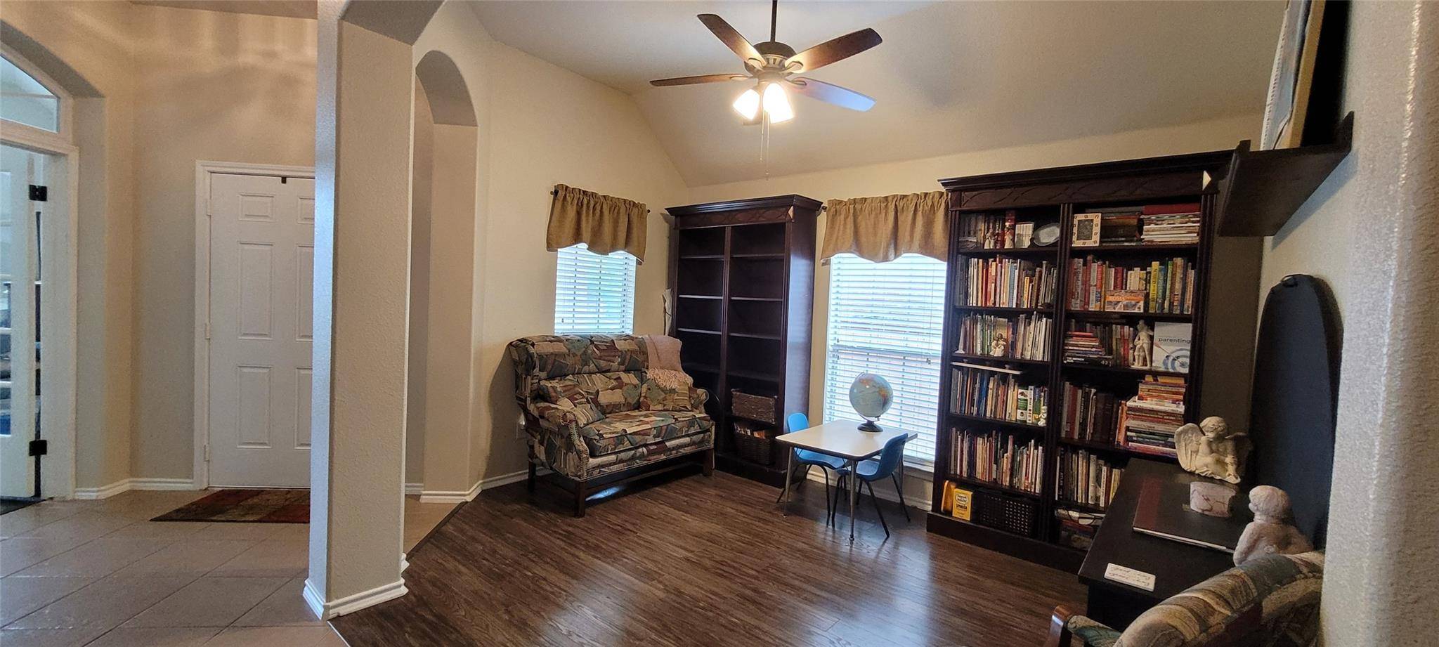 11513 Glen Knoll DR, Manor, TX 78653