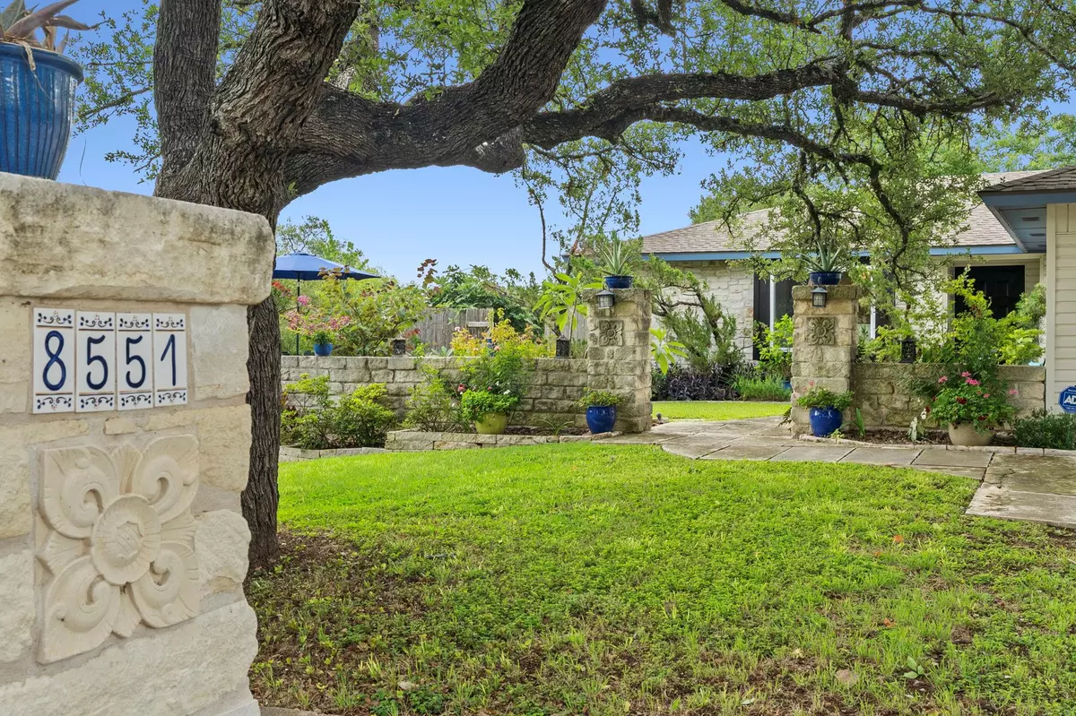 Austin, TX 78736,8551 Red Willow DR