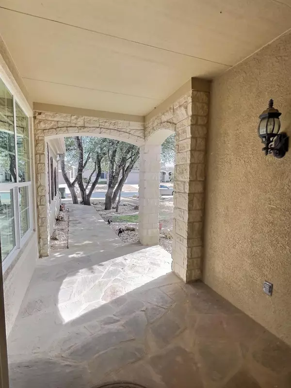 Georgetown, TX 78633,921 Apache Mountain LN