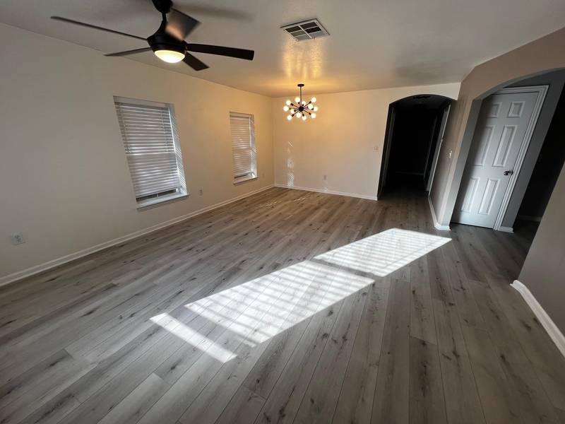 1203 Eleanor ST, Austin, TX 78721