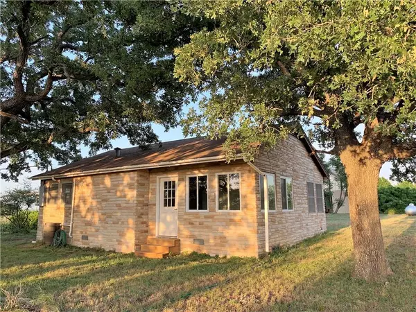 4038 County Road 227,  Cameron,  TX 76520