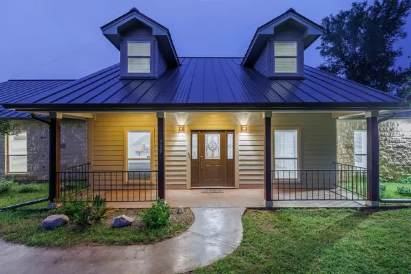 Cottonwood Shores, TX 78657,739 Birch LN