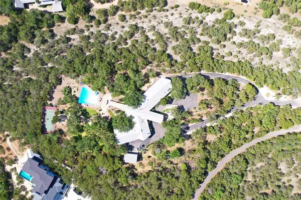 Austin, TX 78746,5425 Petticoat LN