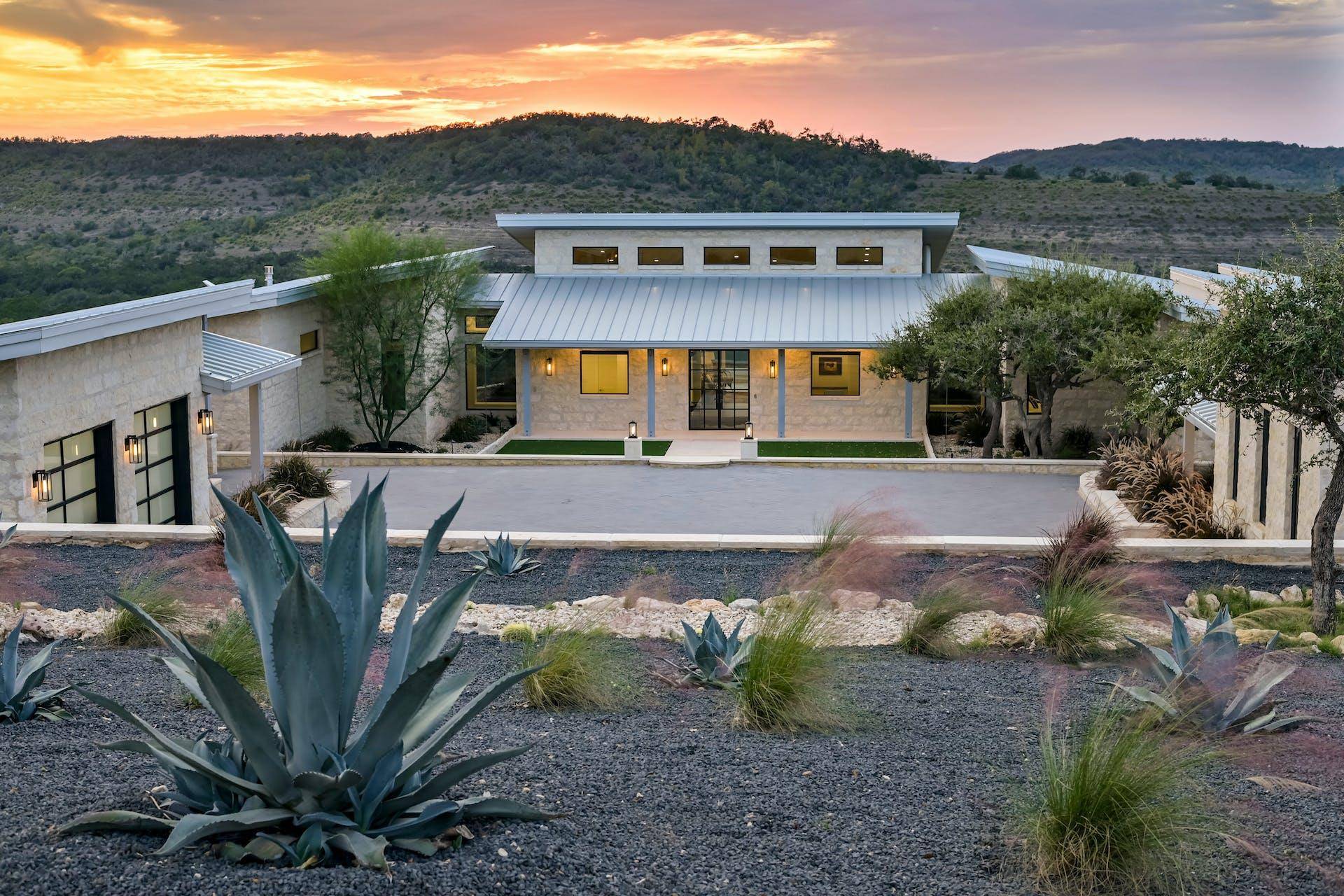 1785 Backbone RDG, Wimberley, TX 78666
