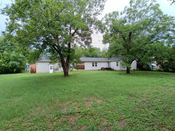 Elgin, TX 78621,112 W Ila ST