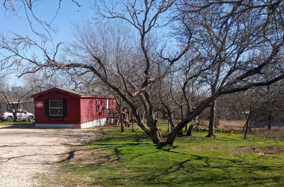 136 Bullfrog HOLW, Dale, TX 78616