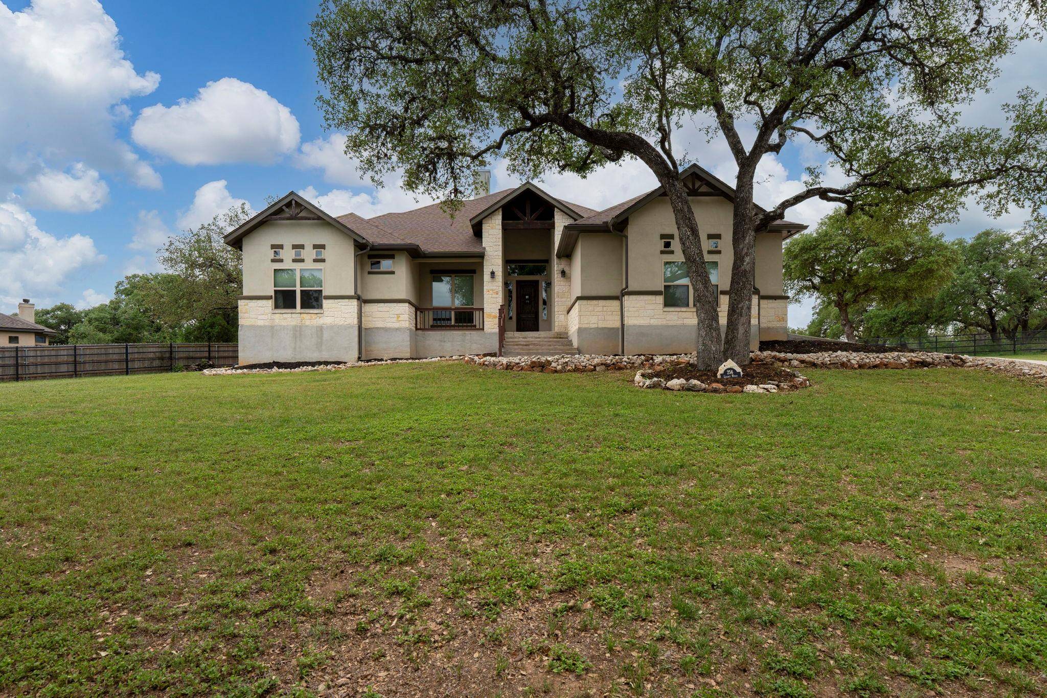 256 Legacy Hills, New Braunfels, TX 78132