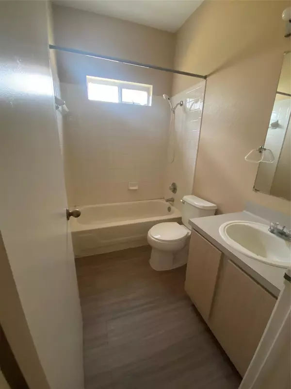 Cedar Park, TX 78613,903 Quartz CT #B