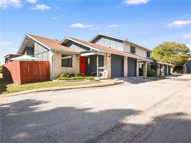 5914 Hidden Valley TRL, Austin, TX 78744