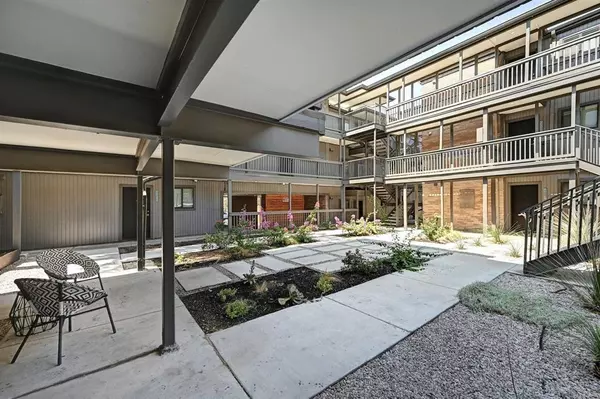 Austin, TX 78705,3301 Red River ST #107