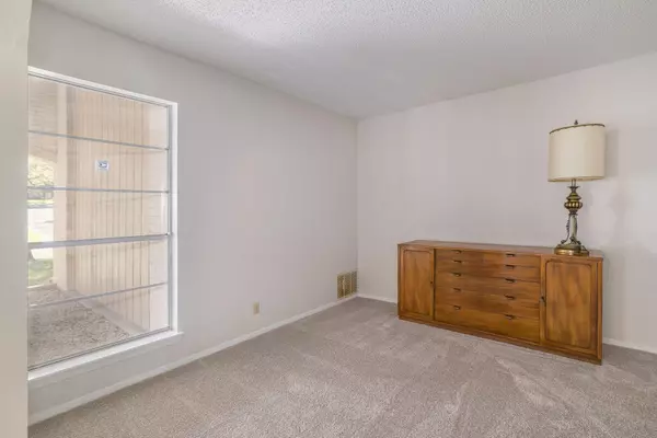 Austin, TX 78753,8406 Shenandoah DR