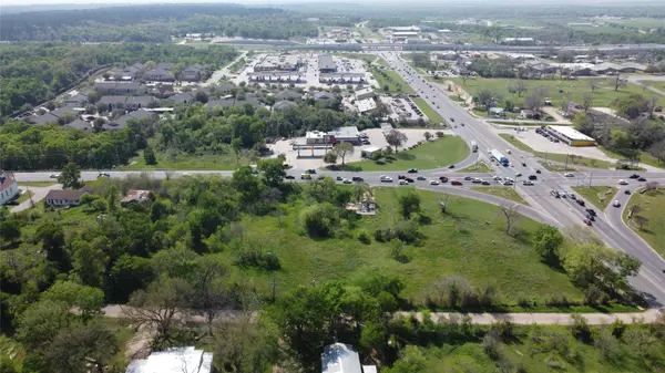 1804 Chestnut ST, Bastrop, TX 78602