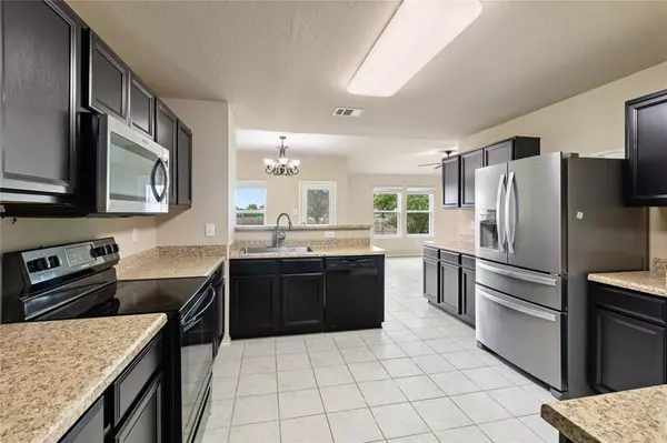 Seguin, TX 78155,1517 Birmingham DR