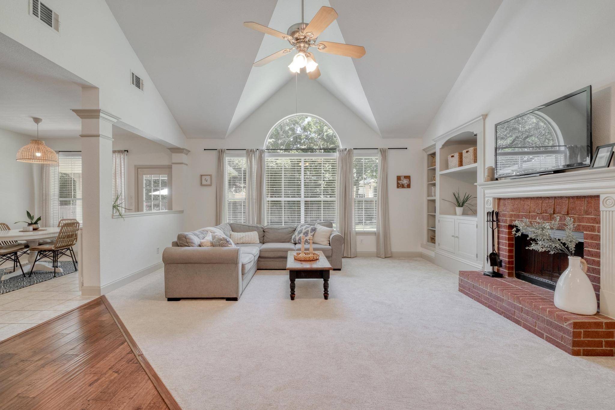Round Rock, TX 78681,8402 Lofty LN