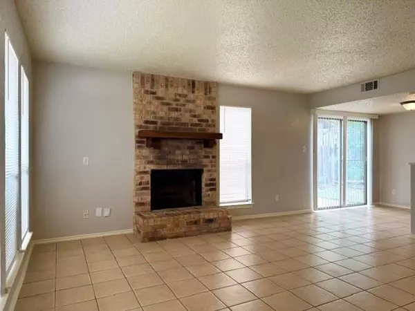 Austin, TX 78731,6497 Hart LN