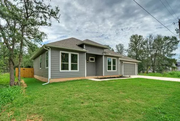 Bastrop, TX 78602,126 E Pauwela LN