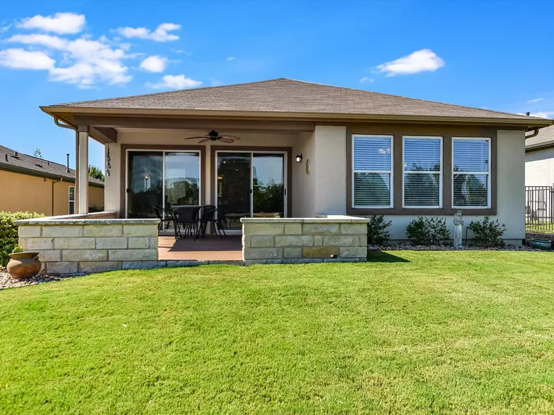 609 Salt Creek LN, Georgetown, TX 78633