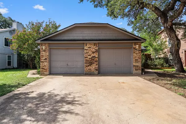 2602 Alcott LN #B, Austin, TX 78748