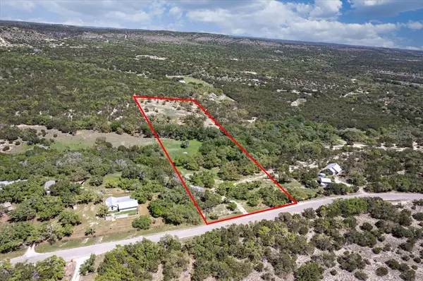 Wimberley, TX 78676,729 Rabbit RD