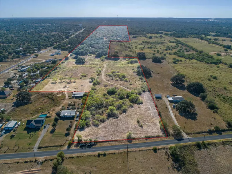 21123 Lamm RD, Elmendorf, TX 78112