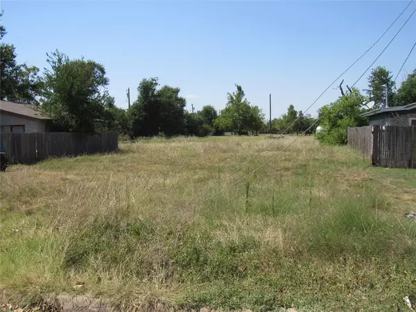 Taylor, TX 76574,1310 Marshall ST
