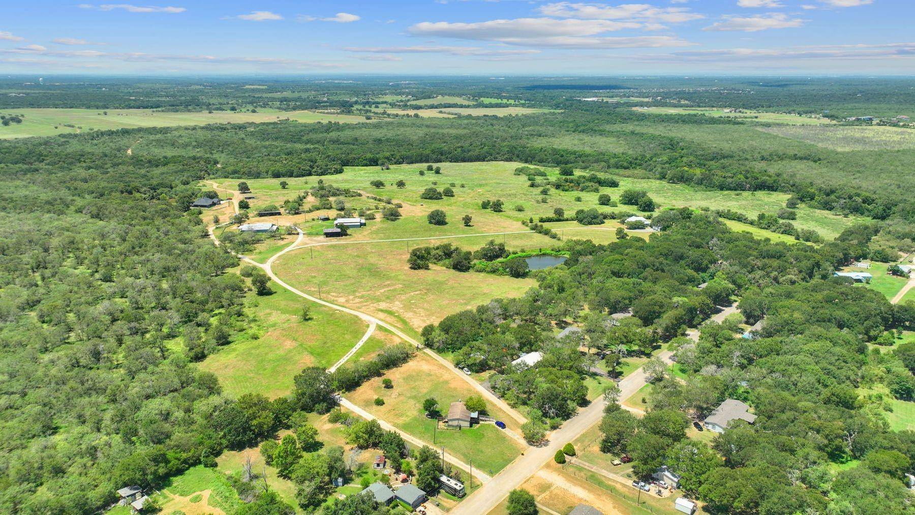 176 Cedar Creek CIR, Cedar Creek, TX 78612