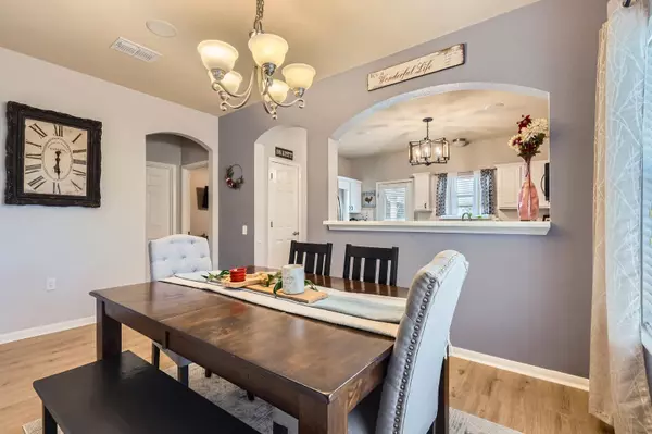 Austin, TX 78744,7401 Montezuma ST