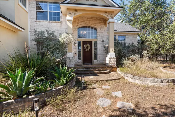 1021 Canna Lily CIR, Driftwood, TX 78619