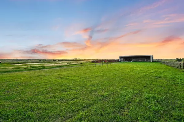 Thrall, TX 76578,2101 County Road 469