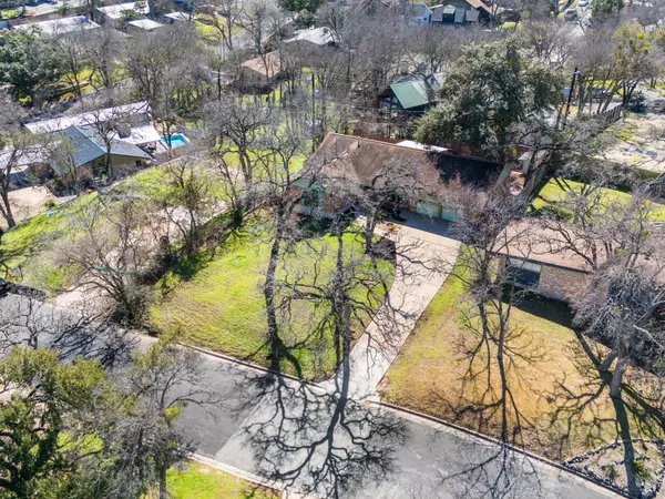 Austin, TX 78741,1617 Elmhurst DR