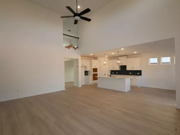 Leander, TX 78641,3921 Waxahachie RD