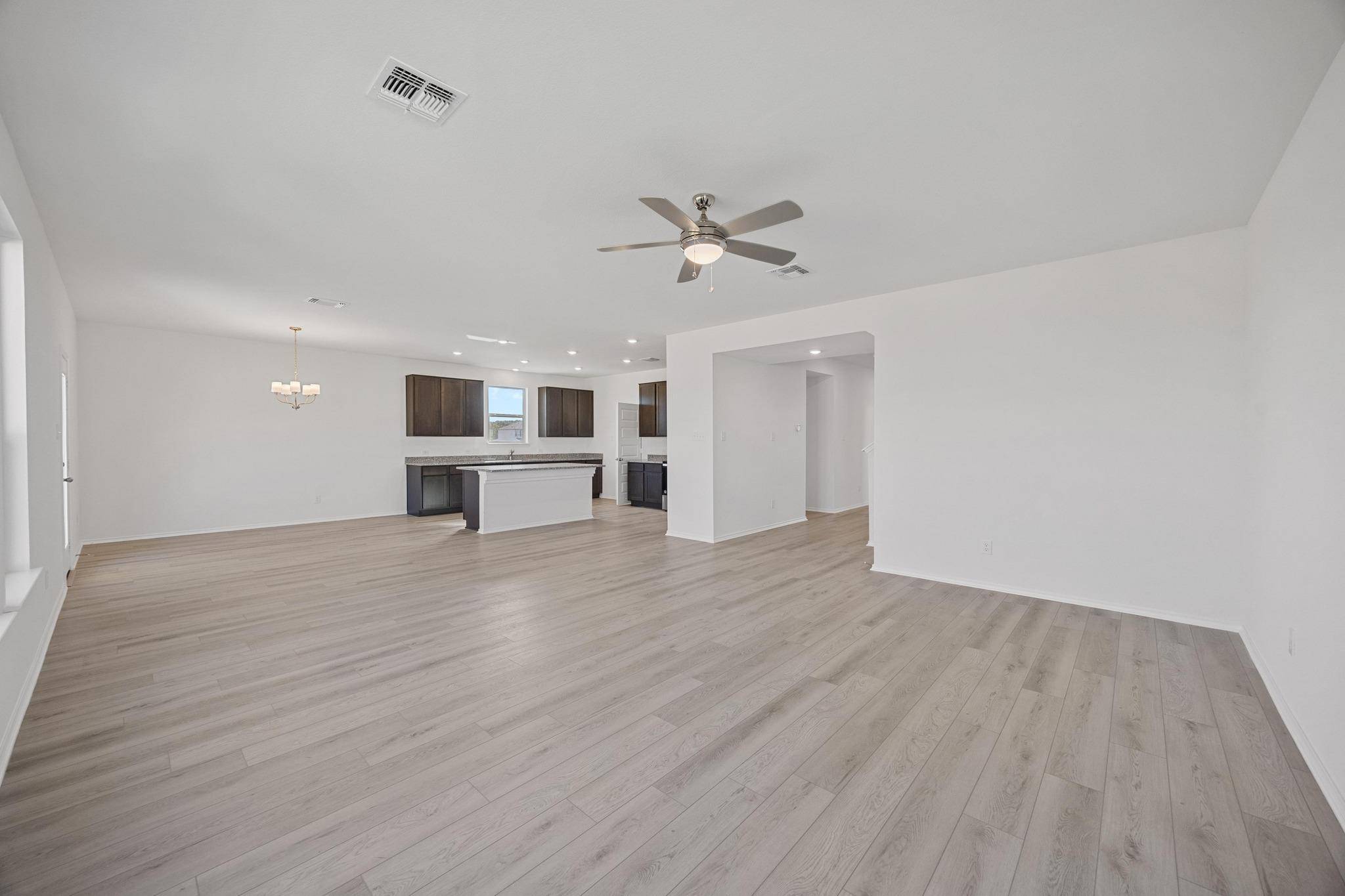 Jarrell, TX 76537,237 Robert Hightower DR
