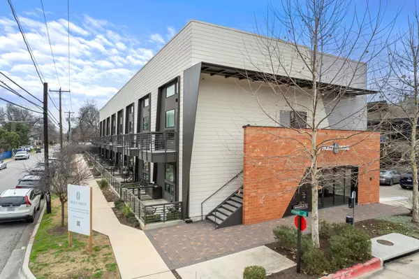 49 Navasota ST #217,  Austin,  TX 78702