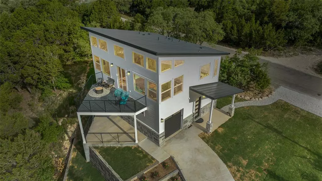 Jonestown, TX 78645,11204 Oak ST