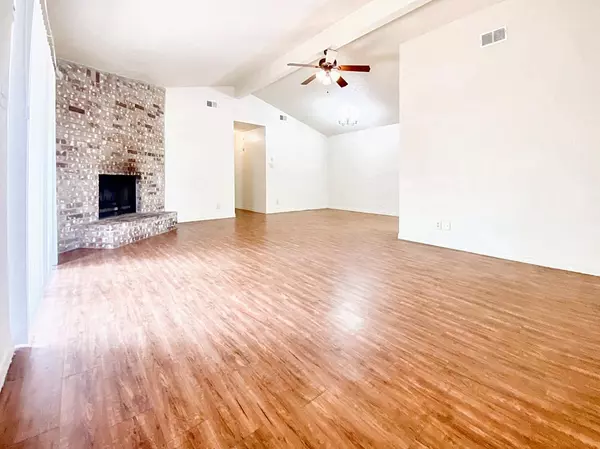 San Marcos, TX 78666,109 Hughson CT