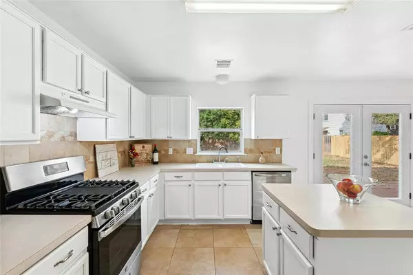 San Antonio, TX 78249,13243 Woodthorn WAY