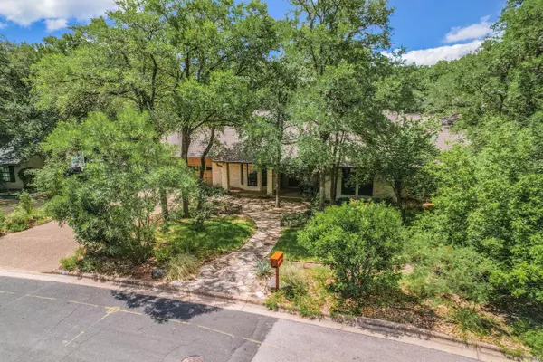 Austin, TX 78746,3119 Eanes CIR