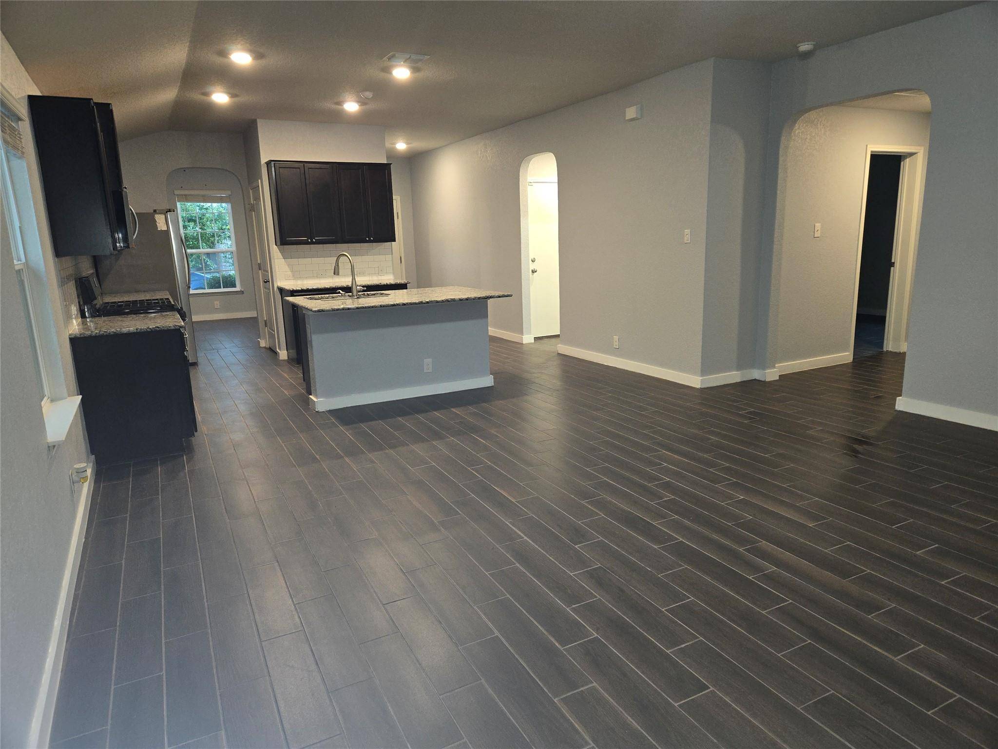 San Antonio, TX 78254,9658 Holly Patch