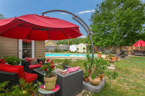 6702 Langston DR, Austin, TX 78723