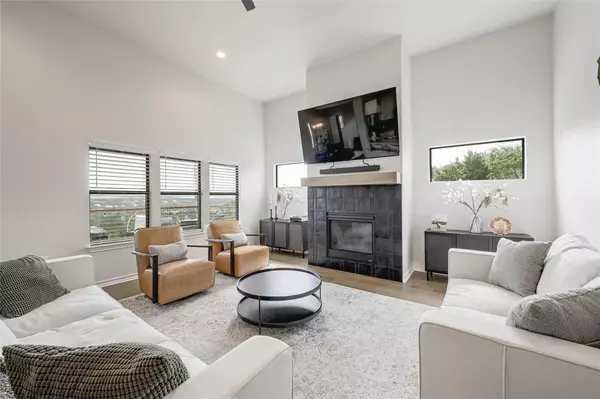 Dripping Springs, TX 78620,17837 Panorama DR