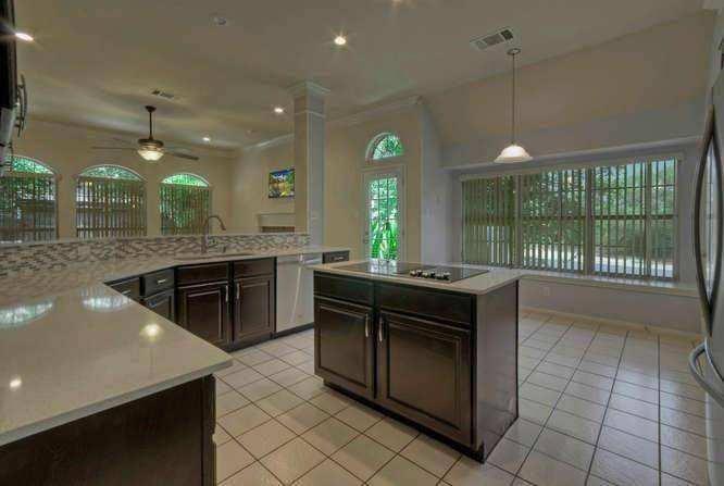 Austin, TX 78749,7900 Henry Kinney ROW