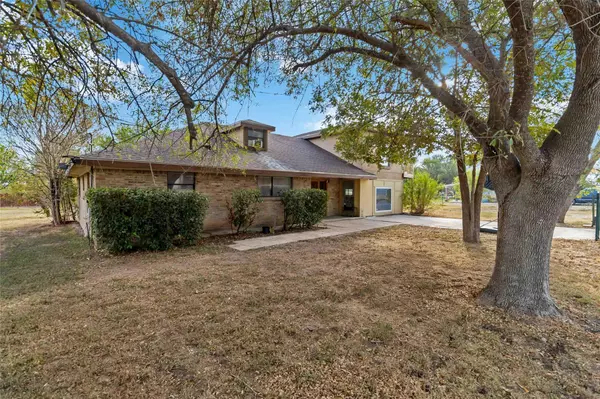 San Marcos, TX 78666,5115 Meadow Brook LN